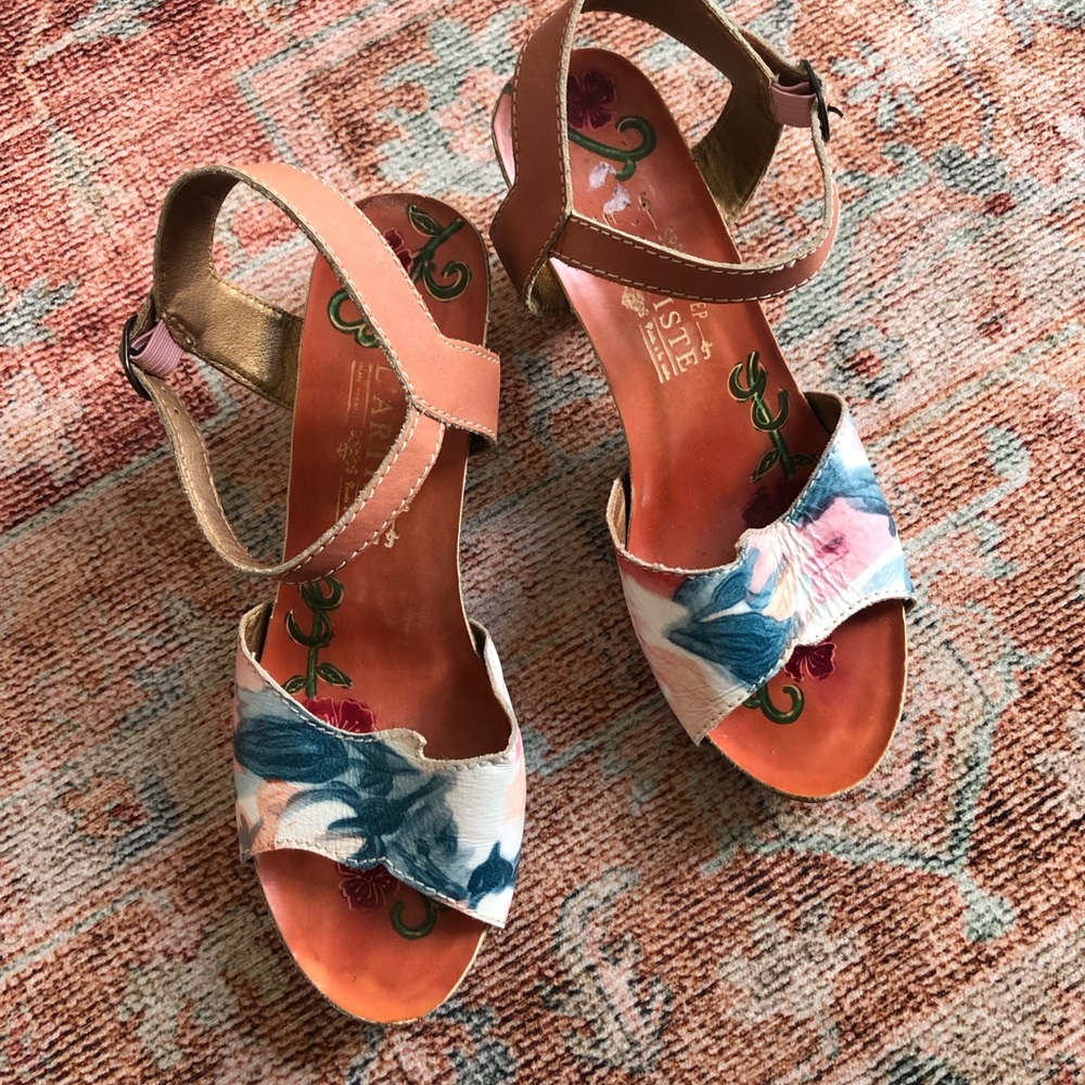 Women's Pink Floral Ankle-Strap Sandals with Low Heel
